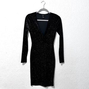 Votique long sleeve dress black shimmer size small